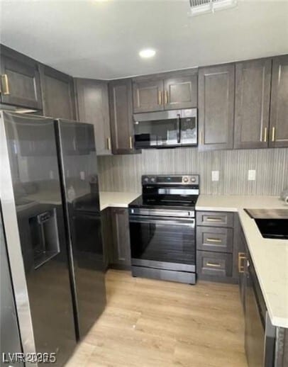 1962 Cosmic Dr in Las Vegas, NV - Building Photo - Building Photo