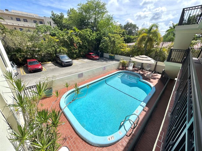 property at 1600 S Le Jeune Rd