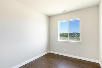 901 Mallard Ave in Corinth, TX - Building Photo - Building Photo