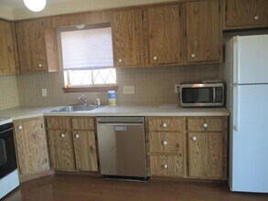 108 Clark St in Belmont, MA - Building Photo - Building Photo