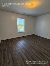 4676 Weyerhaeuser Rd in Ayden, NC - Foto de edificio - Building Photo