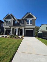 511 Bowman Rd in Charlotte, NC - Building Photo