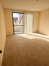 5895 Friars Rd, Unit 5408 in San Diego, CA - Building Photo - Building Photo