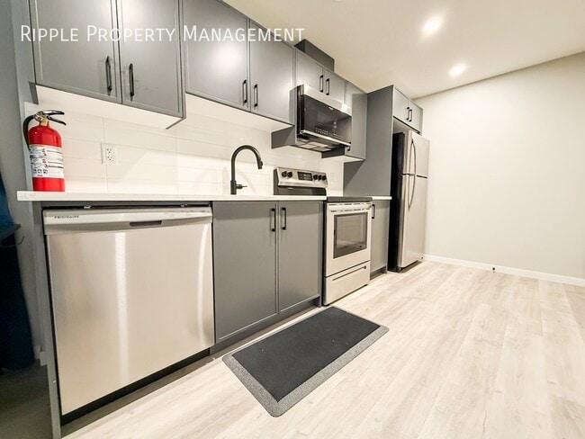 property at 1110 Copperfield Blvd SE