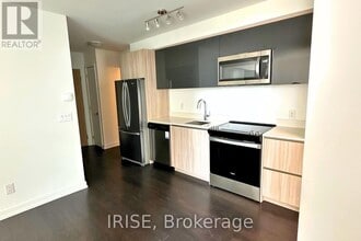 3100-3100 Keele St in Toronto, ON - Building Photo - Building Photo