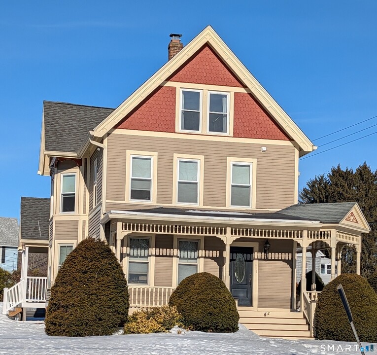 345 Main St in Wallingford, CT - Building Photo