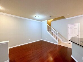 7561 Tamarind Ave in Tampa, FL - Building Photo - Building Photo