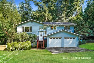 7225 Maltby Rd in Snohomish, WA - Building Photo