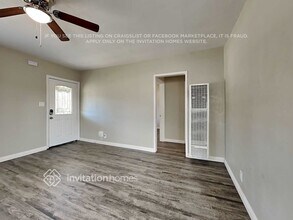 1911 W 96th St in Los Angeles, CA - Building Photo - Building Photo