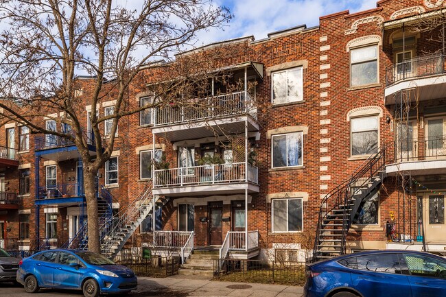 4225-4229 Chapleau St in Montréal, QC - Building Photo - Primary Photo