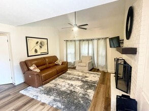 453 Pine Ridge Dr in Madison, MS - Building Photo - Building Photo