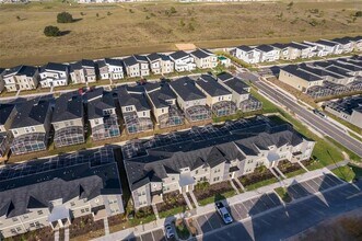 1110 Kingsbarn St in Davenport, FL - Building Photo - Building Photo