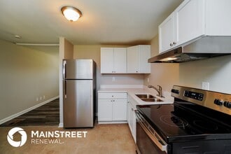 357 Amesbury Dr in Columbus, OH - Foto de edificio - Building Photo