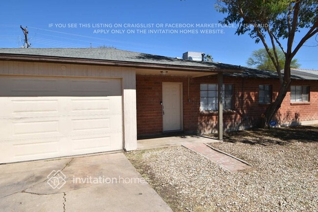 property at 3416 W Tuckey Ln