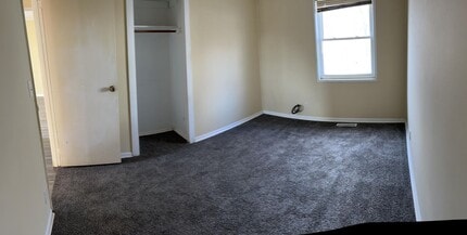 2018 E 7th St in Sterling, IL - Building Photo - Building Photo