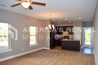 843 Kent Dr in Odenville, AL - Building Photo - Building Photo