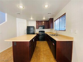 7234 Liberty Pride St in Las Vegas, NV - Building Photo - Building Photo