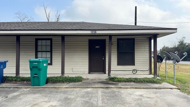 property at 1356 S Post Oak Rd