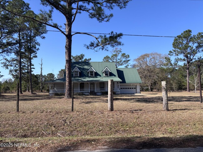 6994 James Britt Rd in Glen Saint Mary, FL - Building Photo - Building Photo