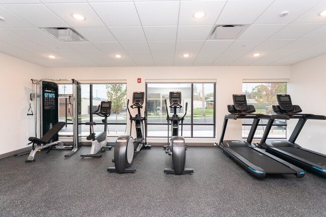 Falcon Point Lofts in Sandusky, OH - Building Photo - Interior Photo