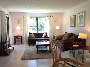 13175 Chadwick Ct-Unit -34 in Wellington, FL - Building Photo - Building Photo