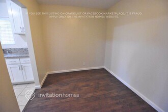 7823 Louise Ave in Los Angeles, CA - Building Photo - Building Photo