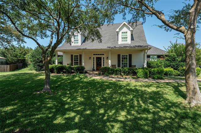 4020 Zachs Ct in Midlothian, TX - Building Photo