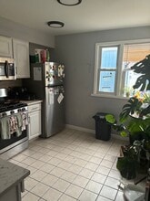 353 Oakland Ave in Pittsburgh, PA - Building Photo - Building Photo