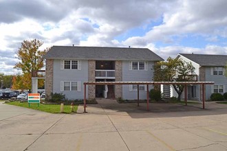 2636-2644 Villa Park Dr in Highland, IL - Foto de edificio - Building Photo