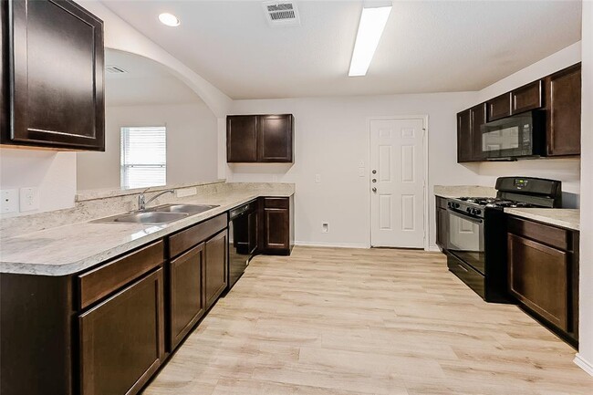 property at 3514 Atascocita Elm Dr