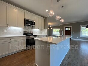 705 Baldwin Ave in Charlotte, NC - Building Photo - Building Photo