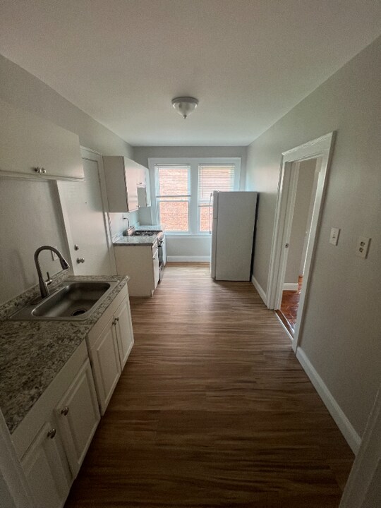 9 Dorothy St in Hartford, CT - Building Photo
