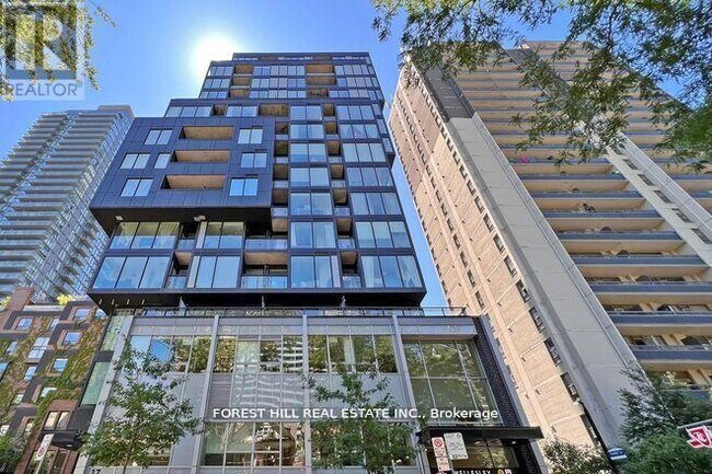 17 Dundonald St in Toronto, ON - Building Photo - Building Photo