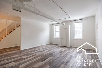 1844 W Henderson St in Chicago, IL - Foto de edificio - Building Photo