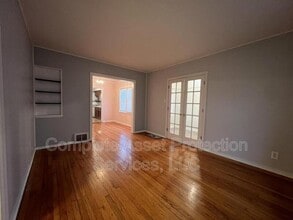 33 Indian Trail in Merrillville, IN - Building Photo - Building Photo