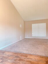 9138 Black St in Omaha, NE - Building Photo - Building Photo