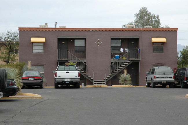 1225-1231 E Milton Rd in Tucson, AZ - Building Photo - Building Photo