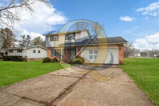 3227 Gehring Dr in Flint, MI - Building Photo
