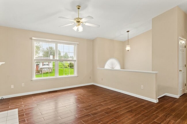 70 John's Ct NW in Christiansburg, VA - Building Photo - Building Photo