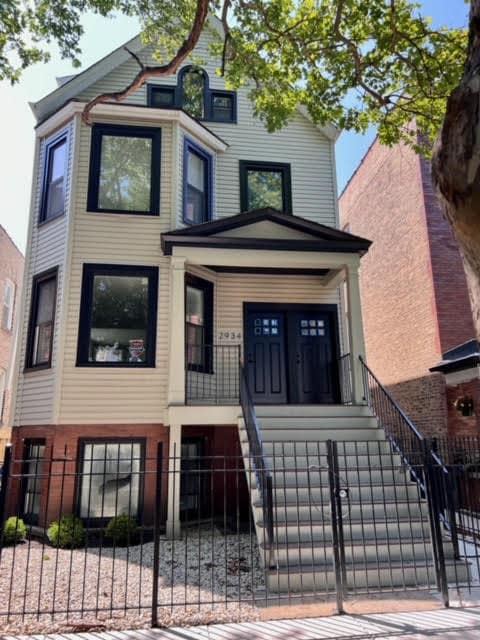 property at 2934 N Avers Ave