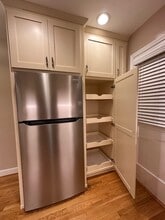 725 Laurel St, Unit 725 Laurel in San Jose, CA - Building Photo - Building Photo