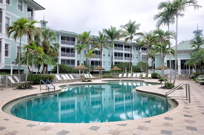 5123 Melbourne St in Port Charlotte, FL - Building Photo - Building Photo