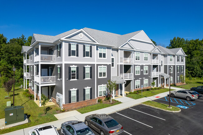 Autumn Park in Medford, NJ - Foto de edificio - Building Photo