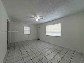 3020 SW 64th Ave in Miramar, FL - Building Photo - Building Photo