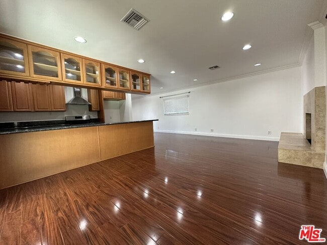 7924 Peachtree Ave in Los Angeles, CA - Building Photo - Building Photo