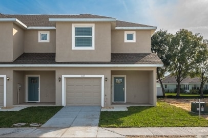 property at 1041 Oak Hammock
