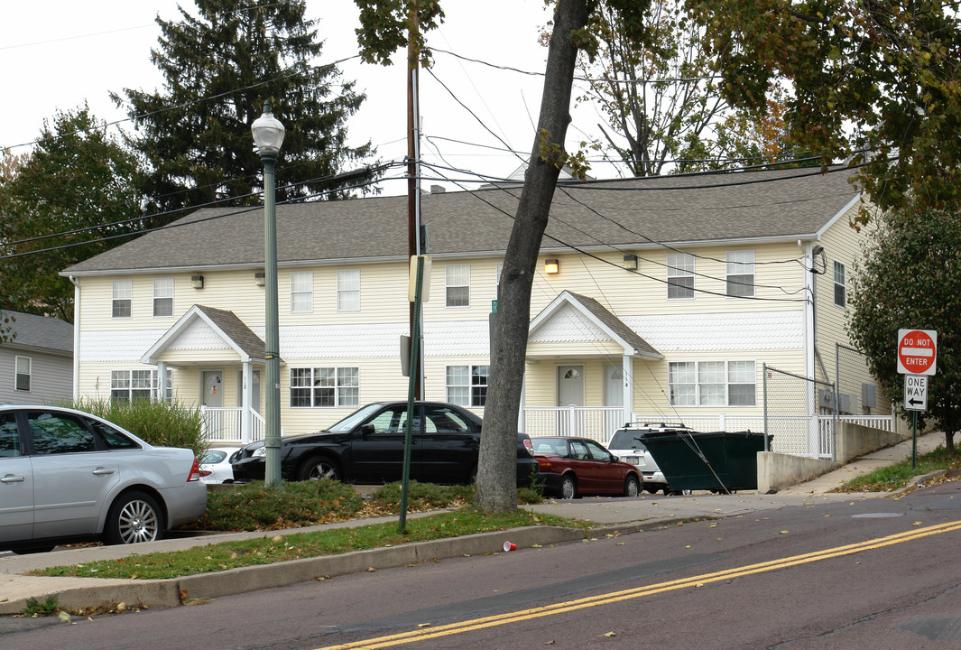 114-120 E Ridge Ave in Bloomsburg, PA - Building Photo