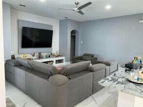 9736 Osprey Landing Dr in Orlando, FL - Building Photo - Building Photo