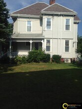 11 Cambria St in Somerville, MA - Building Photo - Building Photo