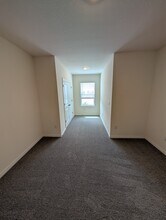 11154 Crescent Deer Dr in Land O Lakes, FL - Building Photo - Building Photo
